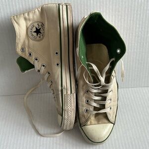 Converse Canvas High-Tops in Beige and Forest Green Fleece 11M